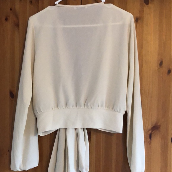 Top - Picture 4 of 4